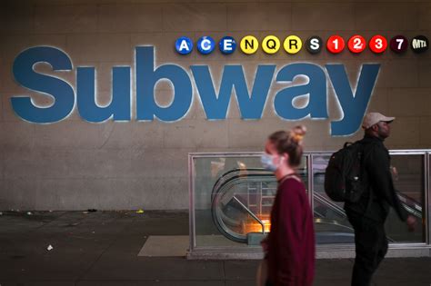 Nyc Subways To Resume 247 Service After A Year Of Covid 19