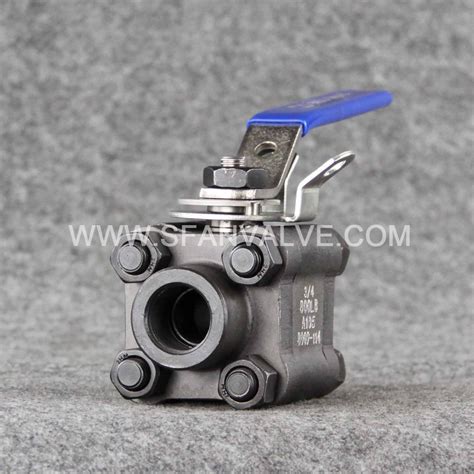 Forged Steel 3 Pcs A105 Carbon Steel Ball Valve With Lock Sfanvalve