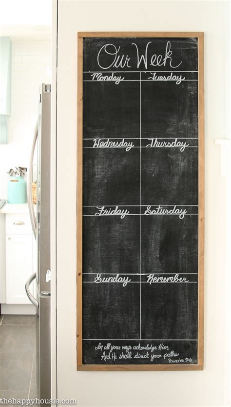 You don't need expertise in working with cad or any other similar program. DIY Giant Chalkboard Kitchen Weekly Planner | The Happy Housie