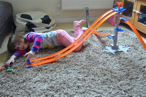 We reveal why the hot wheels track builder system is so much fun for all children from 4 onward. Hot Wheels Track Builder System Review - Stressy Mummy
