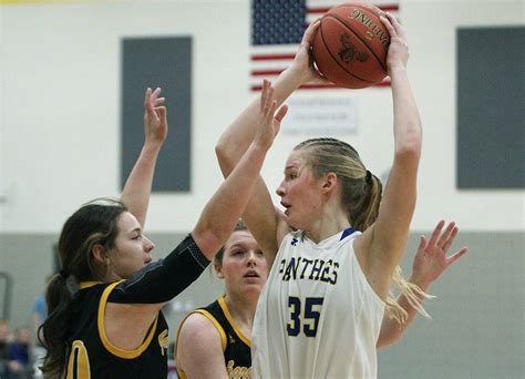 Iowa Womens Basketball Commit Ava Jones Unlikely To Play Again After Serious Leg Injuries The