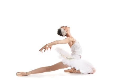Saint Louis Ballet Soars To The Touhill Stage For Swan Lake