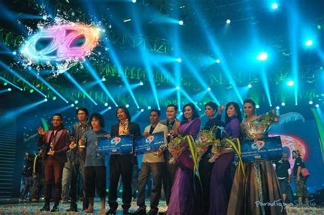 Anugerah juara lagu is a popular annual music competition in malaysia, organised by tv3 since 1986. photo Sekitar Anugerah Juara lagu Ke-26 | macam macam ada