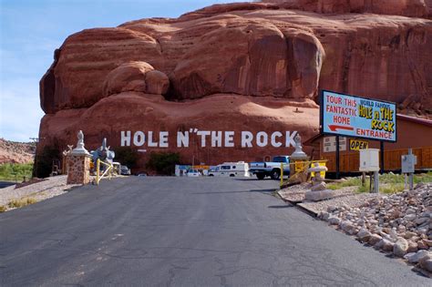 The Incredible Story Of Hole N The Rock Utahs Famous Roadside