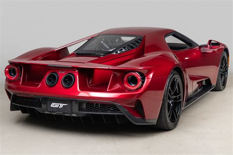 Ford Gt Design Team Leader Selling His 2017 Ford Gt With Only 204 Miles