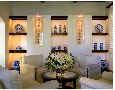 A Special Display Of Art Traditional Living Room Los