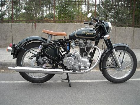 A (.) while the bullet name has been in play since 1931, the overall looks of the current model seems to channel the '50s or '60s with its overall panache. 1965 Royal Enfield G2 500cc | Moottoripyörät