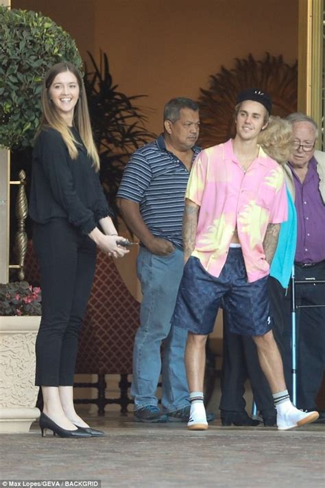 Justin Bieber Gets Flirty At The Montage Beverly Hills Daily Mail Online