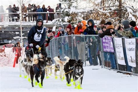 Alaskas Brent Sass Wins Yukon Quest Sled Dog Race Eye On The Arctic