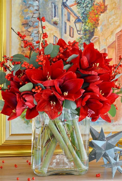 40 Awesome Red Floral Arrangements For Perfect Your Wedding
