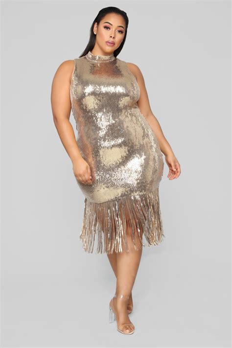 Pin By Charlene Blount On Curves Taken Ova Gold Plus Size Dresses