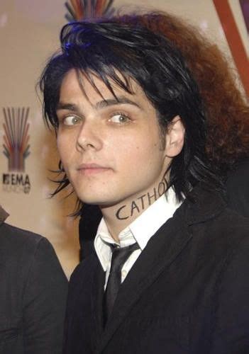 98 best gerard wayblack hair images on pinterest my. Gerard's hair looks like its been dye dark, dark blue ...