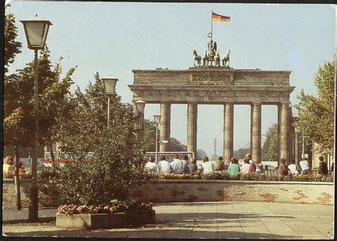Palast der republik, marx engels brücke, lustgarten, unter den linden. PhilaSeiten.de: Motiv: Brandenburger Tor, Ansichtskarten ...