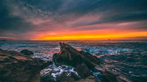 Sea Sunset Sky Clouds Seascape Natures Scenery 8k 153 Wallpaper