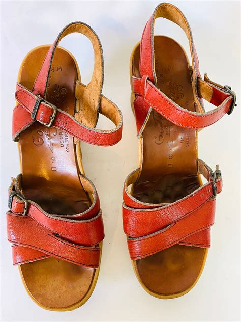Famolare 70s Platform Heels Vintage 1970s Hippie Shoes Wavy Rubber