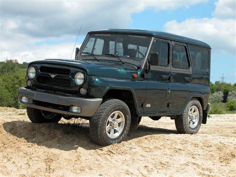 'ulyanovsk automobile plant') is an automobile manufacturer based in ulyanovsk, russia. Hunter / 1st generation / Hunter / UAZ / Banco de dados ...