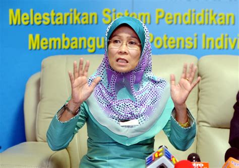 Lembaga peperiksaan kementerian pendidikan malaysia akan mengeluarkan garis panduan dan arahan peperiksaan. UPSR: Jangan Kejar 'A' - Pengarah Lembaga Peperiksaan ...