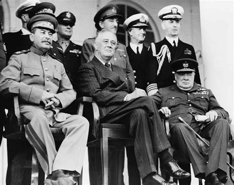 Teheran był z pewnością największym sukcesem stalina, który zyskał dokładnie wszystko, czego chciał. Dealing With Despots - USA Russia Summit Meetings - The ...