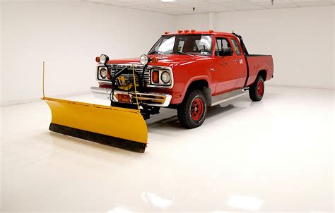 Plow Packing 1978 Dodge Power Wagon Is How Pickups Should Look In The