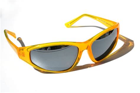 Plastic Frame Sunglasses Goggles In Neon Yellow Color And Mirror Lenses