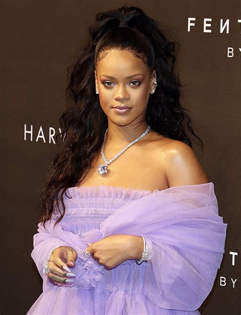 Rihanna Teases A New Fenty Beauty Body Product