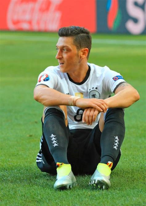 واجهة نادي ارسنال واجهة موقع أغاني أفلام. صور مسعود أوزيل لاعب ارسنال Masoud Ozil | فوتوجرافر