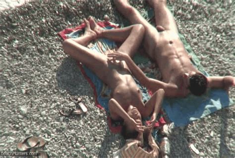 Forumophilia PORN FORUM European Beach Nudism Topless Babes Page 38