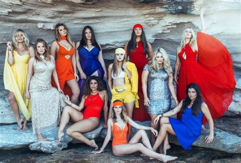 Curvy Models Star In Stunning Beach Shoot Talk Body Image And