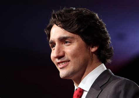 Justin Trudeau Chosen New Leader Of Federal Liberals 680 News