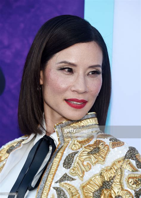 Lucy Liu Arrives At The La Premiere Of Cbs All Celebrity Art