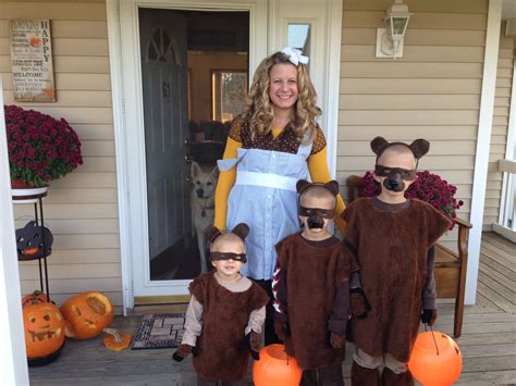 Goldilocks And 3 Bears Halloween Costumes Costumes Trick Or Treat