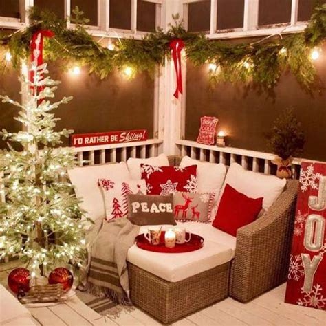 40 Fabulous Christmas Patio Decor Ideas Pimphomee