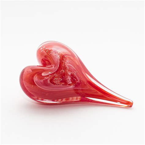 Heart Paperweight By Bryan Goldenberg Art Glass Paperweight Artful Home