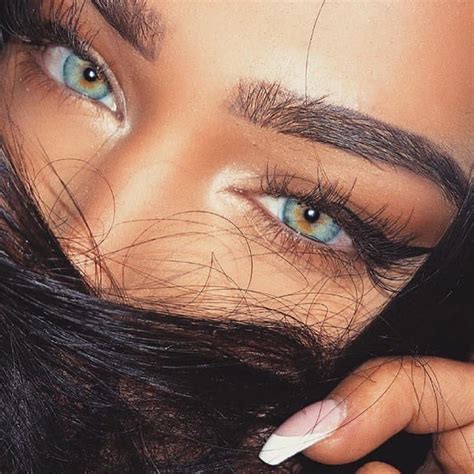 Luxxuryvibez⚡️s Instagram Post “describe Your Eye Color In Emojis 🧿 Luxxuryvibez” Pretty