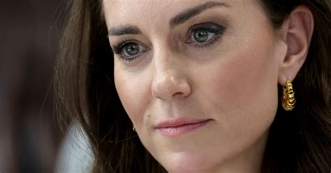 Kate Middleton Draws Attention Over Despondent Response About Dictator