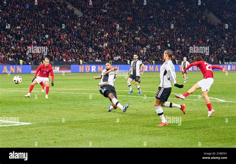 Ferdi Kadioglu Türkiye 20 Scores Shoots Goal Tor Treffer Torschuss 1 2 In The Friendly