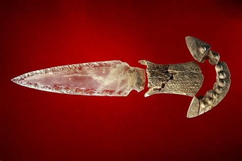 5 000 Year Old Crystal Dagger Found In A Iberian Secret Prehistoric