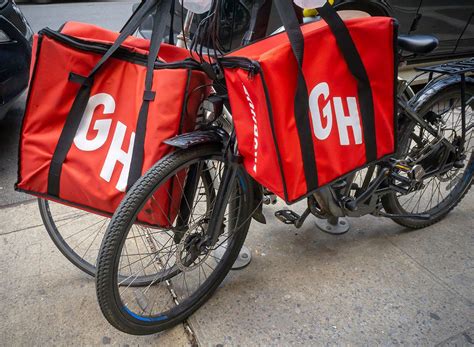 13 Best Food Delivery Services to Order From Now | Eat This Not That
