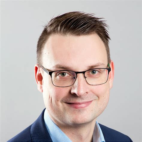 Wir sind davon überzeugt, dass unternehmen erst mithilfe von technologien ihr volles potenzial ausschöpfen können. Martin Montag - TS Technical Team Lead Digital Automation ...