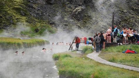 Hiking In Landmannalaugar Hiking Routes Iceland Travel Guide