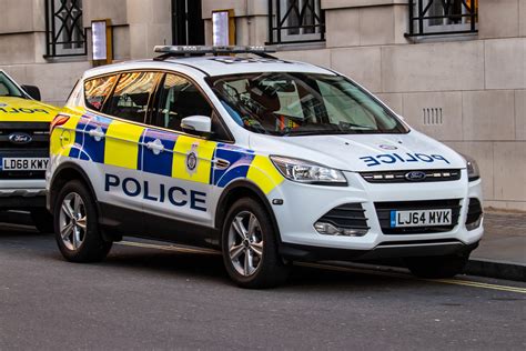 Lj64mvk Ford Kuga Of The British Transport Police Ian Press Flickr