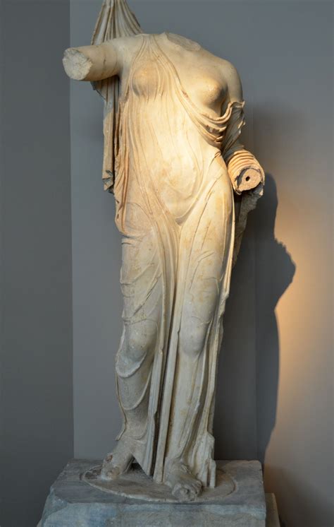 Statue Of Aphrodite St Nd Cent Ce Thessaloniki Archeology Museum With Images Greek