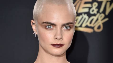 Cara Delevingne Shaved Her Head In Spite Of Managers And Agents