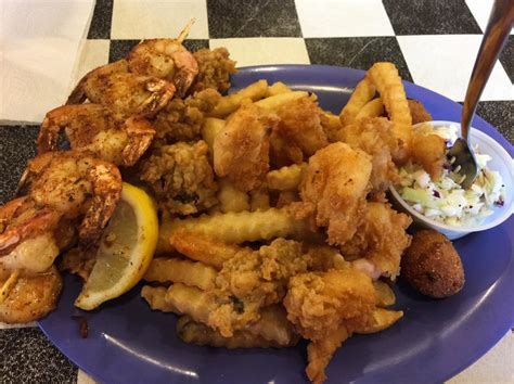 Docs Seafood Shack And Oyster Bar Serves Best Fried Shrimp In Alabama