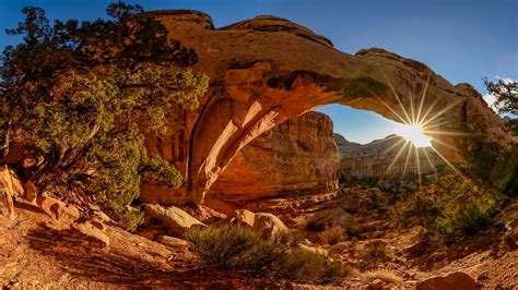 Stone Bridge Rays Sunset Landscape Arch In Arches National