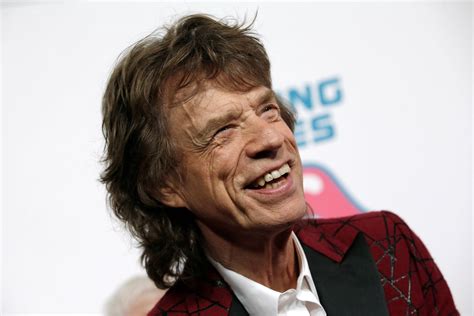 Mick jagger — god gave me everything 03:34. Mick Jagger maakt twee politieke nummers - De Standaard