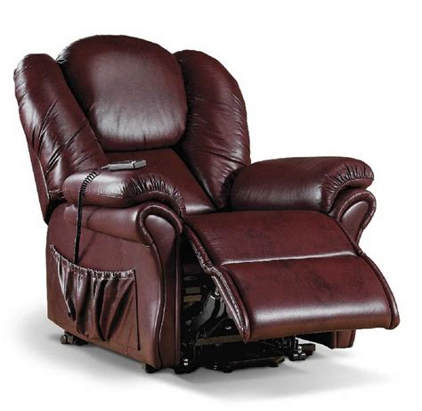 Big Comfy Recliner Chair | Cozy chair, Comfy chairs, Comfy leather chair