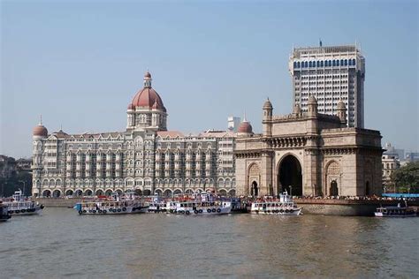 This mammoth attraction stands on the waterfront in the apollo it is referred to as the taj mahal of mumbai as it is the city's top tourist attraction. Gateway of India Mumbai - History, Architecture, Visit ...