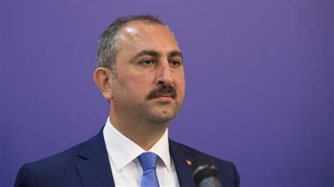Heybeti, zekası ve nezaketi karşısında. Abdulhamit Gül: Türk yargısı gücünü ve itibarını adeta ...