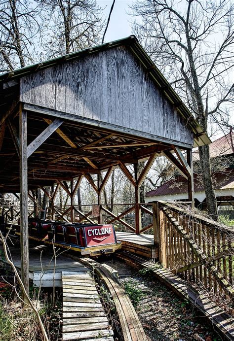 23 Spine Tingling Photos Of Pennsylvanias Creepiest Abandoned